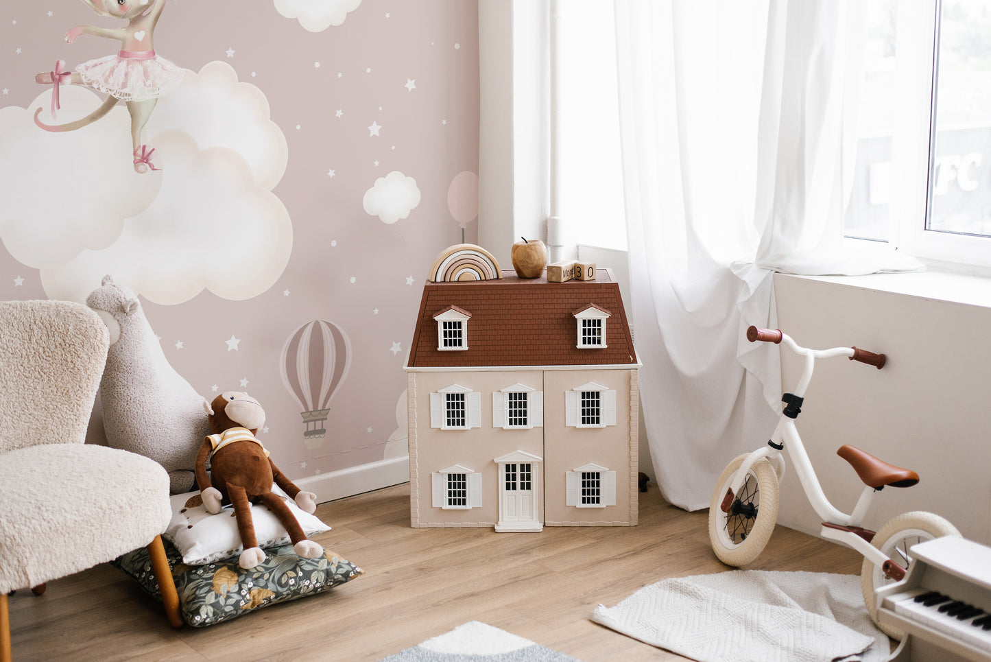 Bunny mural adds joy to kids' interiors