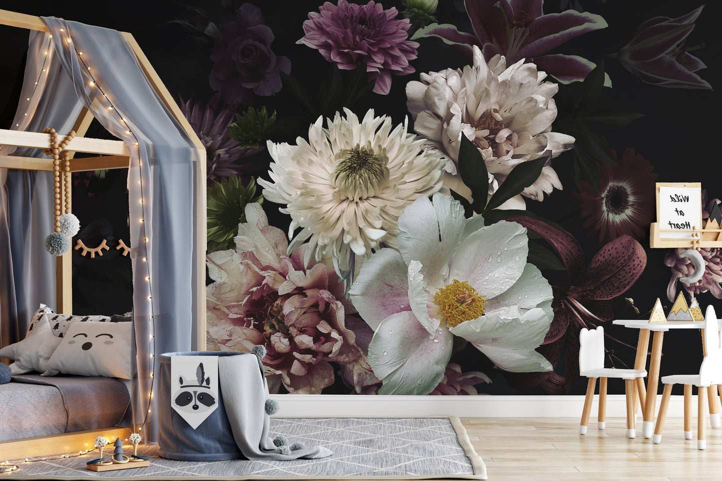 Butterfly bouquet wallpaper featuring elegant floral designs.