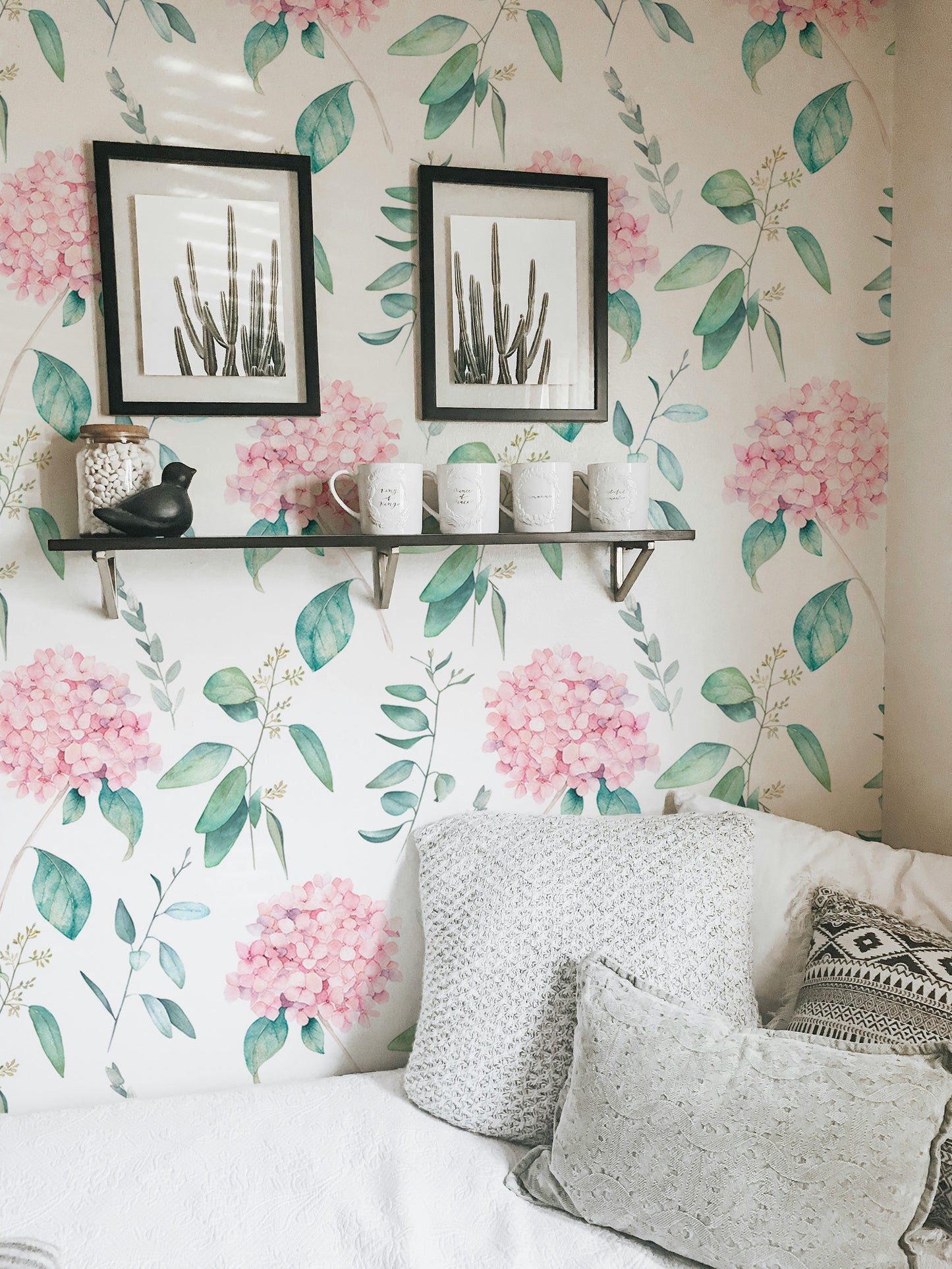 Watercolor Vintage Hortensia Flower Hand Draw Wallpaper