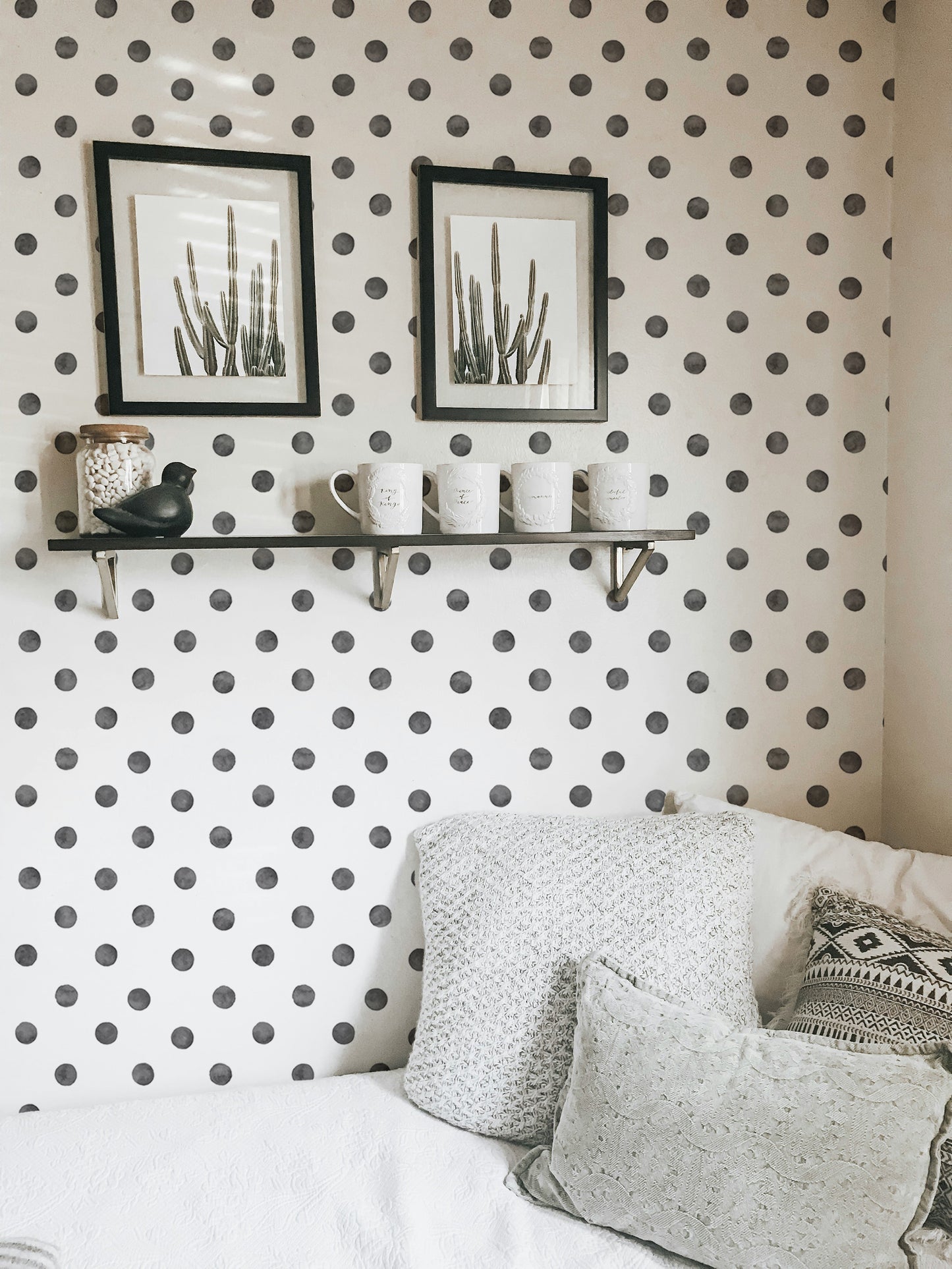 Polka Dots Black Watercolor Seamless Pattern Wallpaper