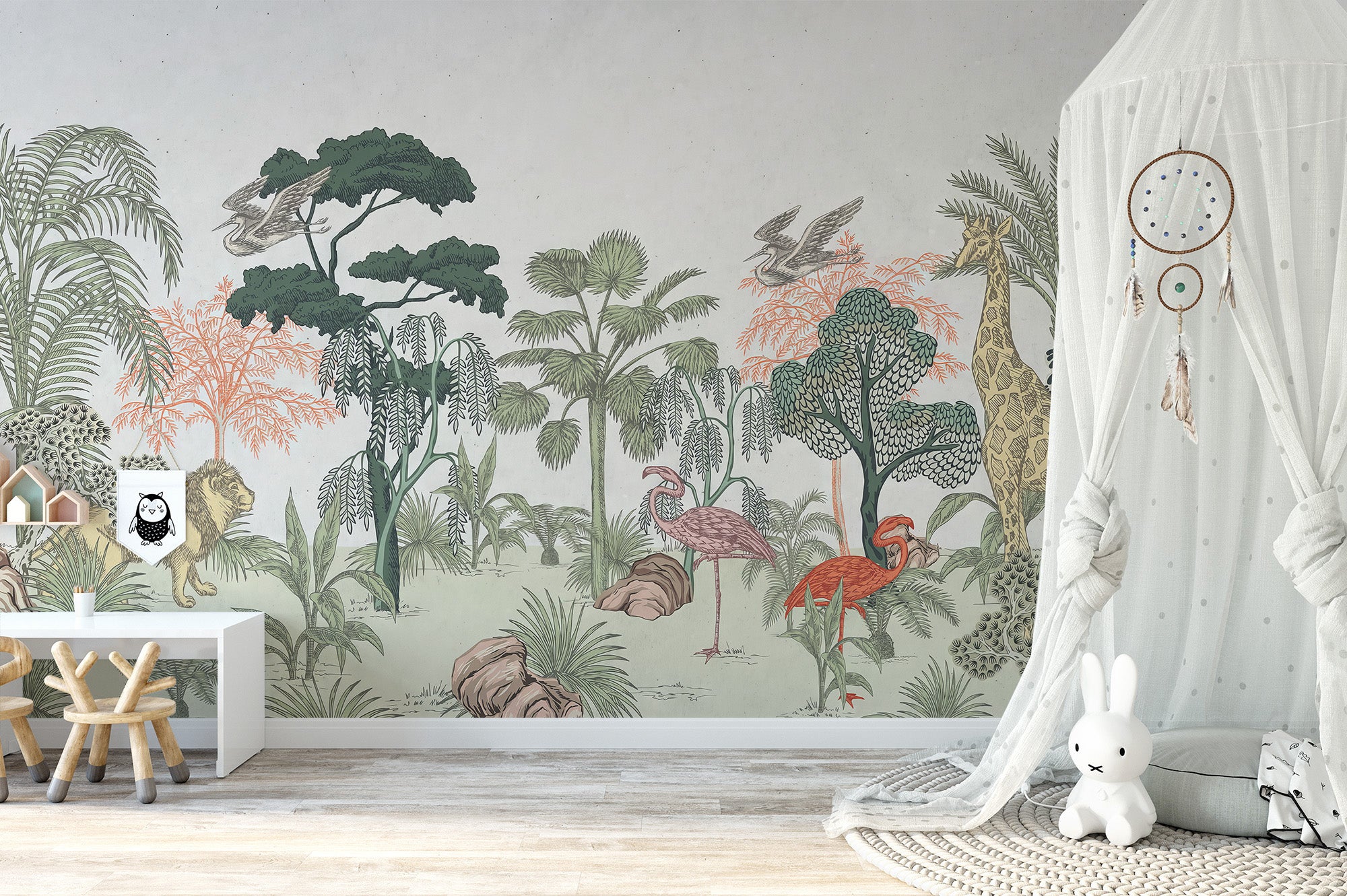 Jungle animals and tropical plants design for walls
