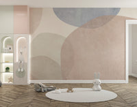 Geometric mural adds modern elegance
