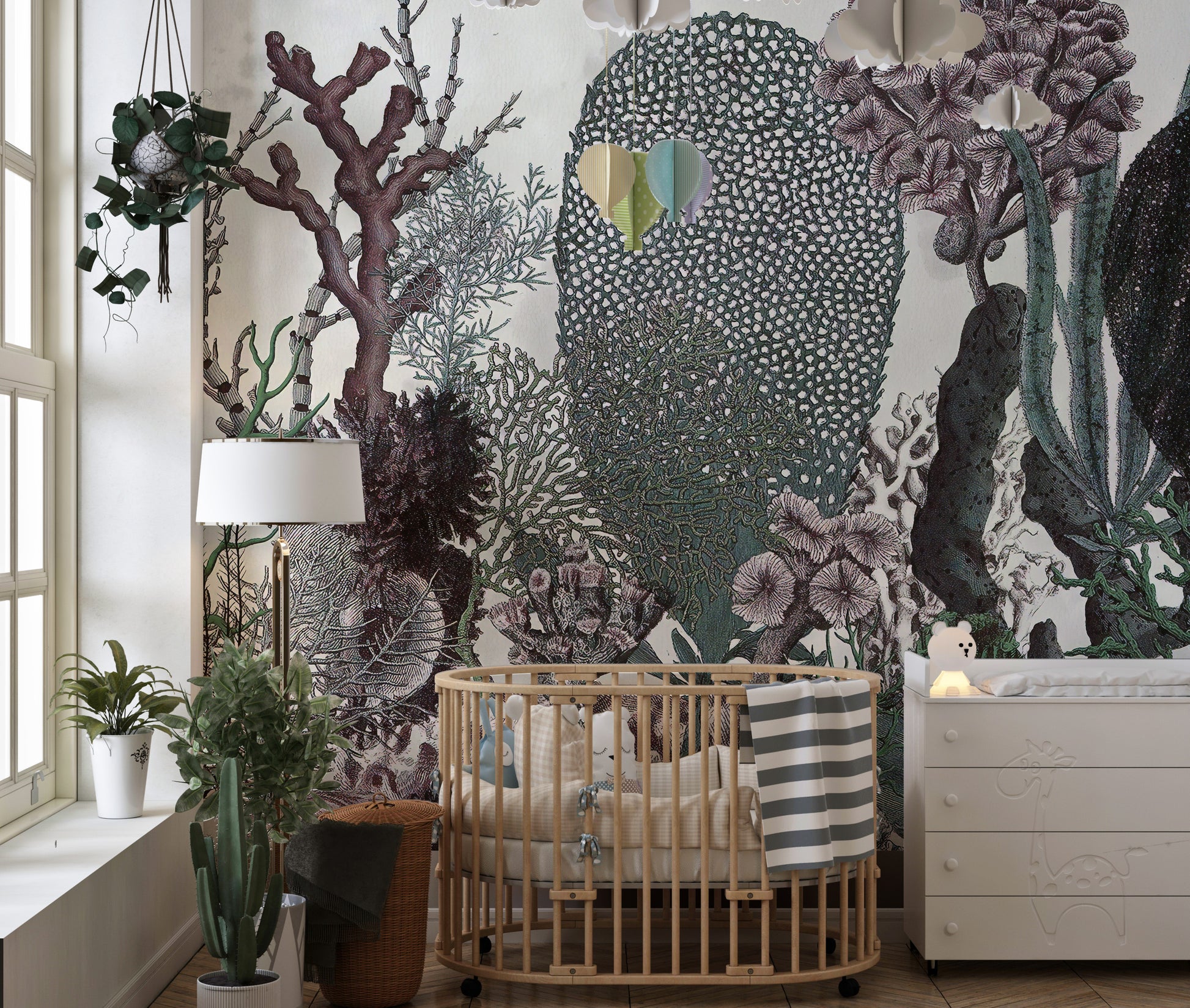 Timeless floral wallpaper in green tones
