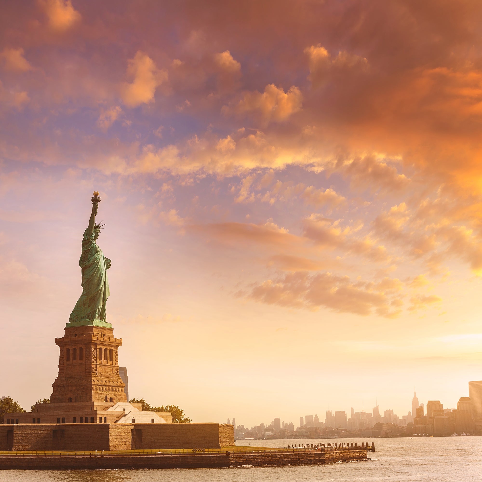 Manhattans Legacy Wallpaper Murals