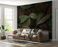 Green tropical leaf wallpaper for an apartment