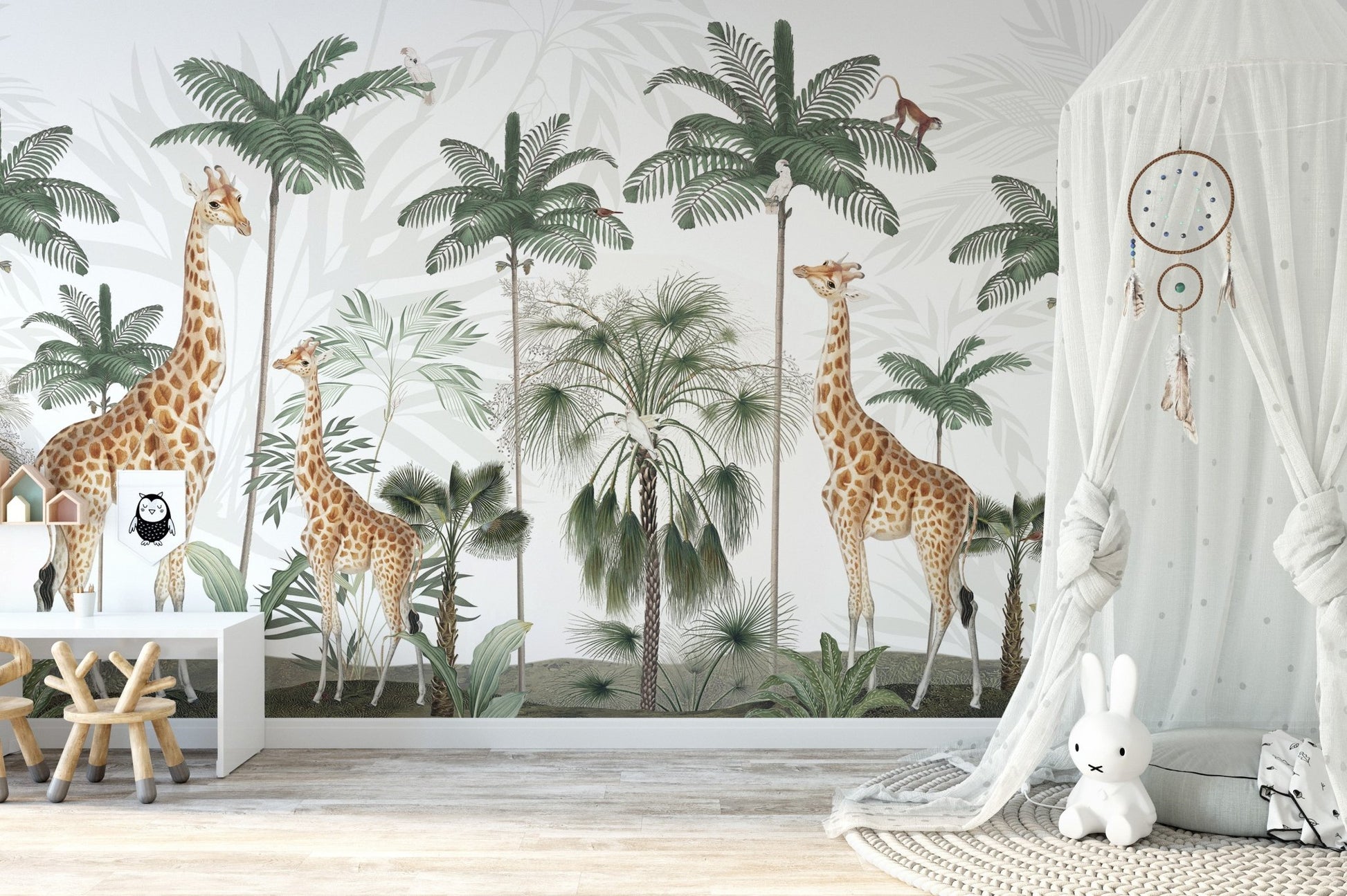 Gracious Giraffes wallpaper for walls - Wallanza