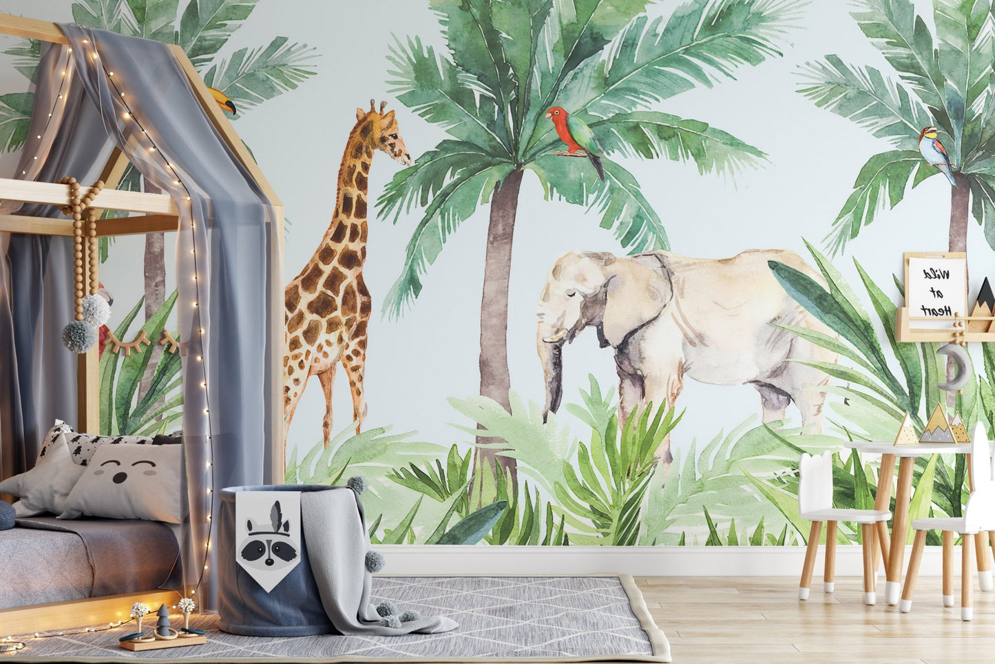 Artistic animal wall mural for kids bedroom.

