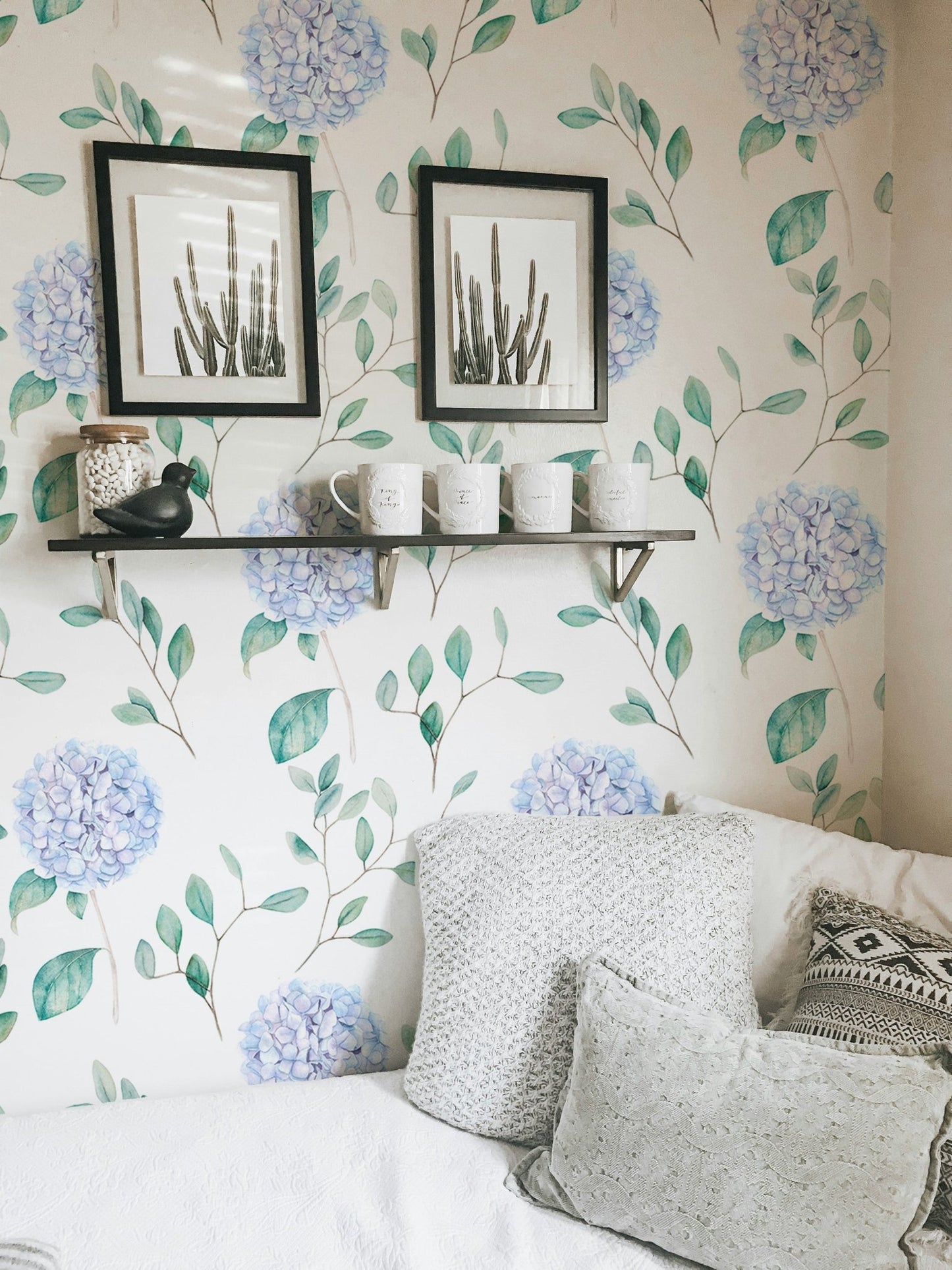 Watercolor Hortensia Flowers and Branches Wallpaper